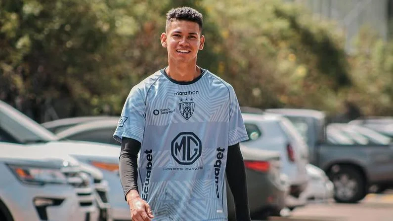 Botafogo contrata goleiro Cristhian Loor